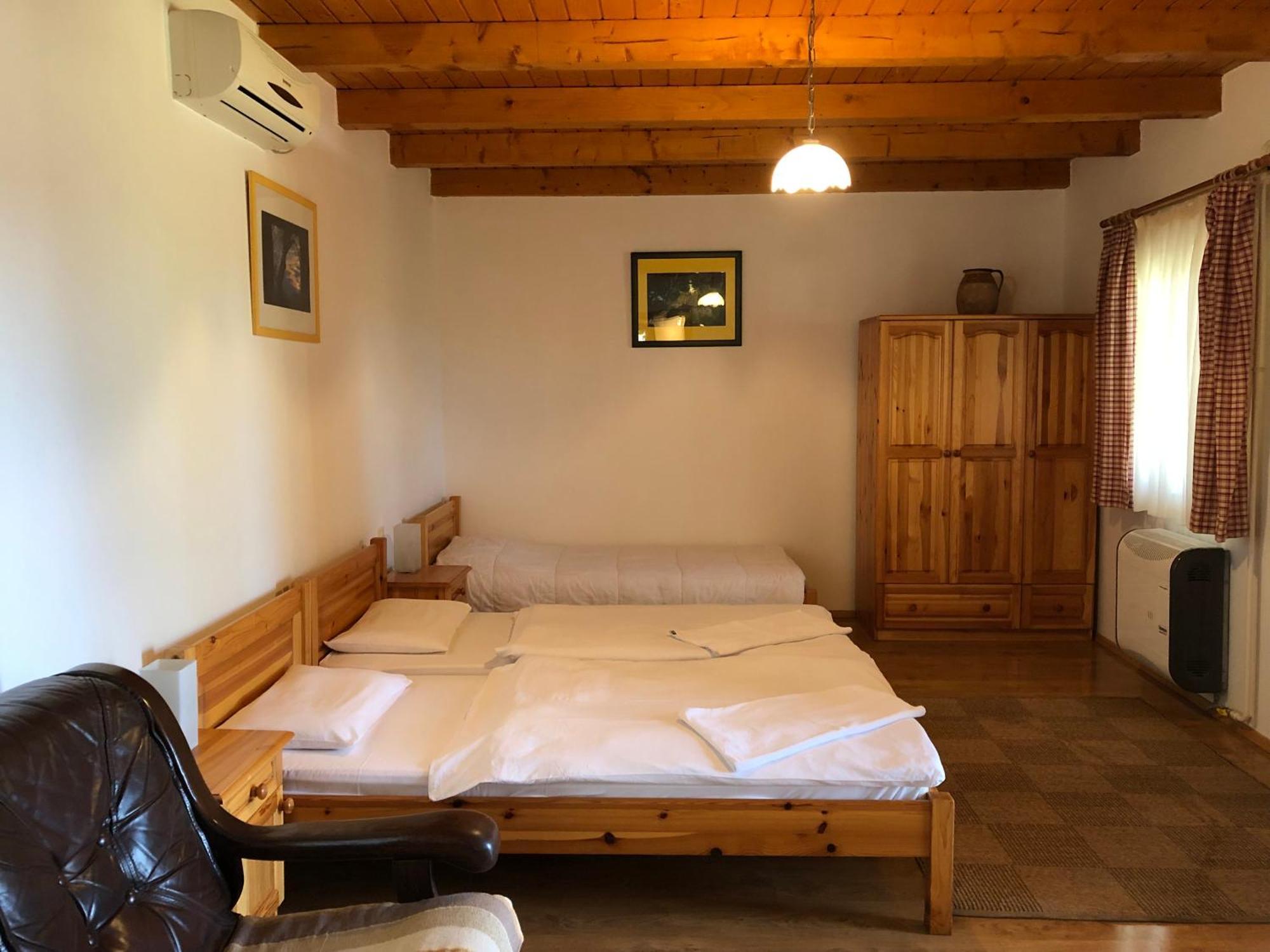 Tisza-Kert Vendeghaz -Tisza-Kert Vendeghaz II Hotel Tiszafüred Екстериор снимка