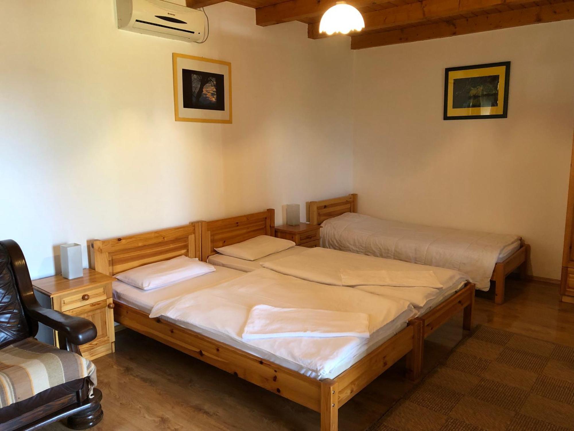 Tisza-Kert Vendeghaz -Tisza-Kert Vendeghaz II Hotel Tiszafüred Екстериор снимка
