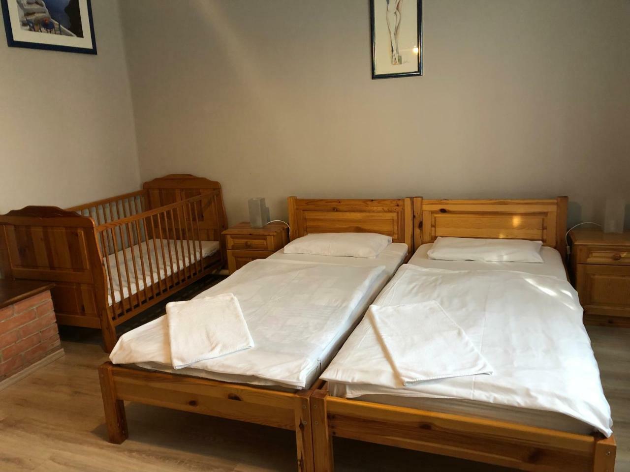 Tisza-Kert Vendeghaz -Tisza-Kert Vendeghaz II Hotel Tiszafüred Екстериор снимка
